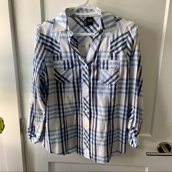 Lightweight plaid skirt - Picture 1 of 3